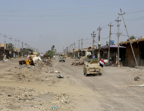 اشتباكات بالفلوجة والقوات العراقية تتقدم في صلاح الدين