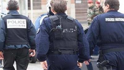 فرنسا تدفع بـ 3 آلاف شرطي إضافي لتأمين يورو 2016