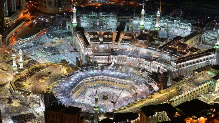 مليونا مصل يشهدون ختم القرآن الكريم بالمسجد الحرام