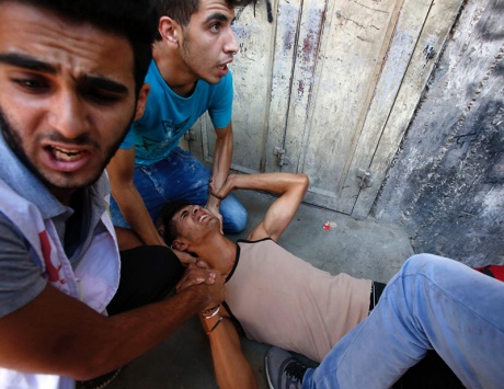 اعتقال 26 فلسطينياً وهدم منزل في الضفة