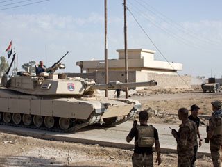 القوات العراقية تدخل مدينة الموصل معقل “داعش”