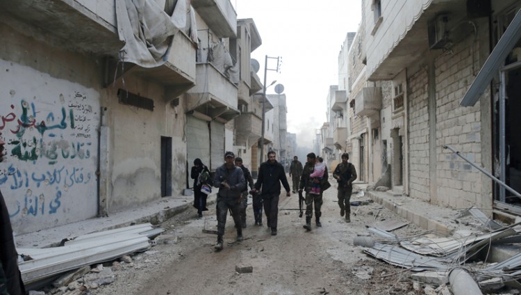 النظام يسيطر على 60% مـن شرق حلب عقب استعادته حي طريق اـباب