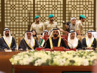 بمشاركة محمد بن راشد.. بدء أعمال القمة الخليجية الـ37