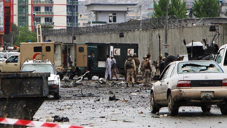 مقتل 6 أشخاص في هجوم انتحاري شمال غرب باكستان