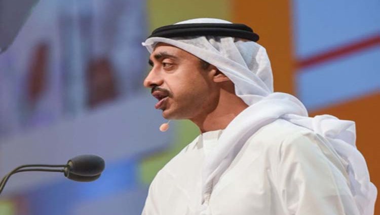عبدالله بن زايد: حكومة الإمارات اليوم لا توجد فيها وظيفة مريحة