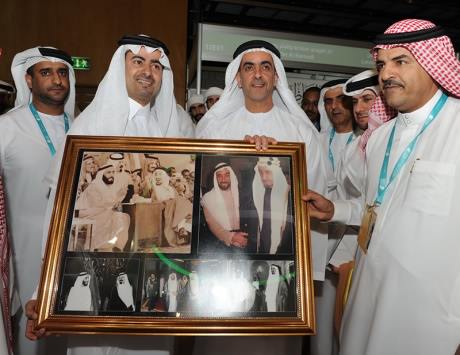 سيف بن زايد يفتتح الدورة 27 من معرض أبوظبي للكتاب