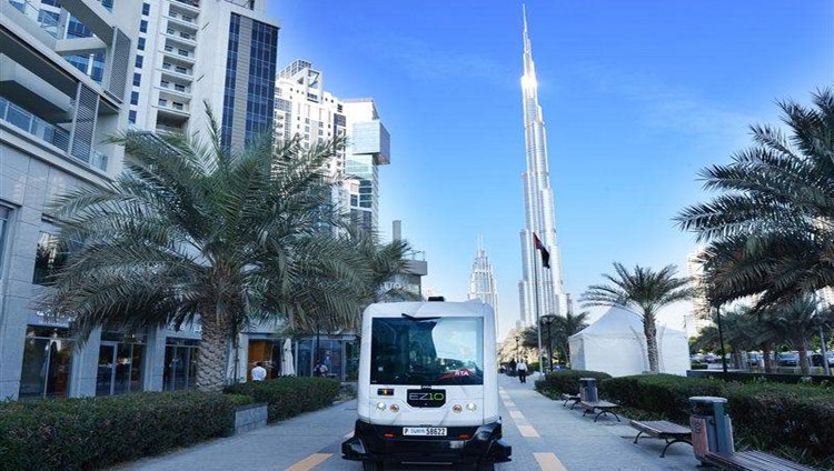91 % معدل رضى مستخدمي المركبة ذاتية القيادة في منطقة “الخليج التجاري”