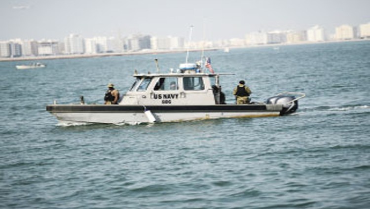 البحريـن تطرد الجنود القطريين في مقر البحرية الأميركية