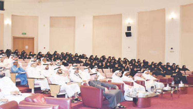 «المعاشات»: امتيازات المرأة أكثر من الرجل