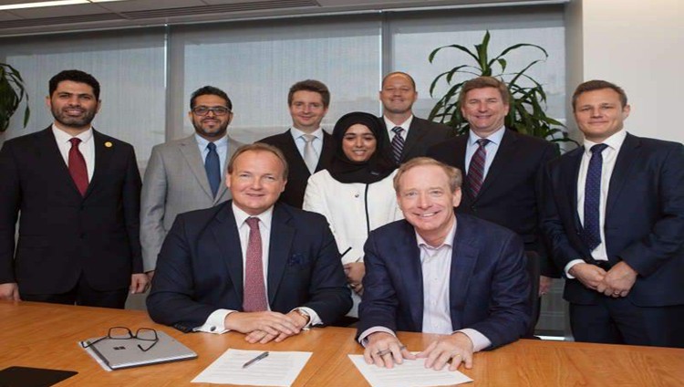 شراكة بين “محاكم مركز دبي” ومايكروسوفت لإنشاء المحاكم التجارية المستقبلية