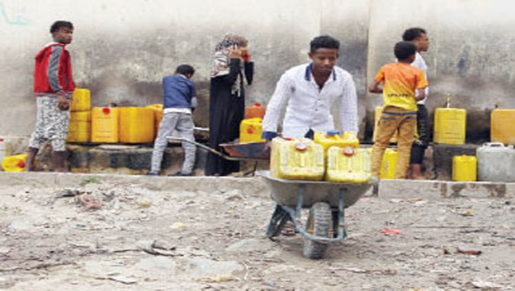 «التحالف» يدمر مخازن أسلحة للانقلابيين في صنعاء