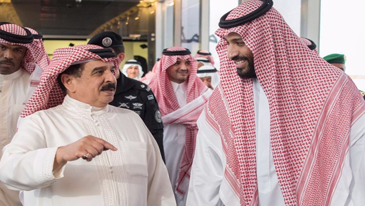 السعودية والبحرين : على قطر تصحيح مسار سياساتها