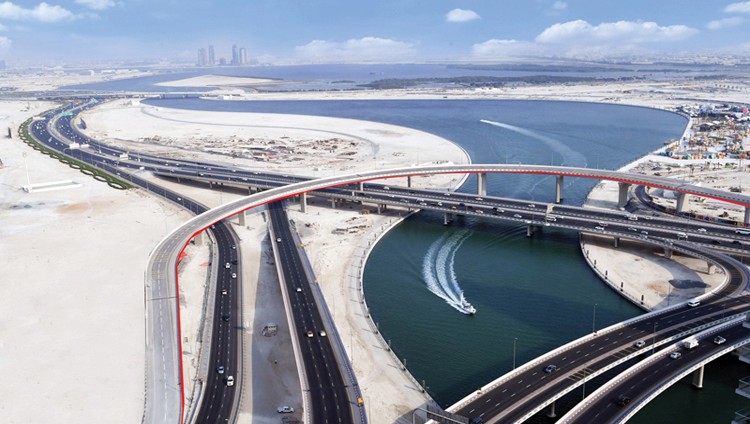 «طرق دبي» تفتتح الجسر المؤدي من «الخيل» إلى «المركز المالي» يناير المقبل