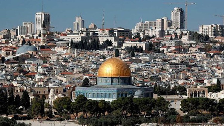 عباس: اعتراف ترامب بالقدس عاصمة لإسرائيل ينهي عملية السلام