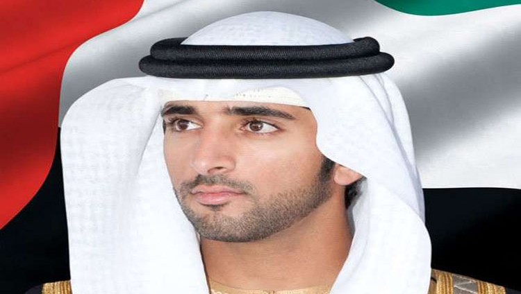 حمدان بن محمد يفاجئ فريقه من موظفي حكومة دبي برسالة محفزة