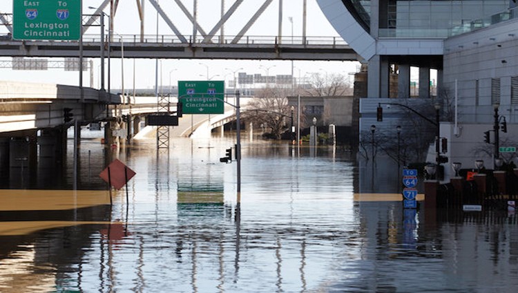 إلغاء أكثر من 3 آلاف رحلة جوية بسبب عاصفة شرق الولايات المتحدة