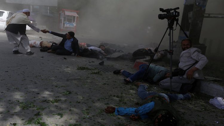 “داعش” يتبنى التفجيرين الانتحاريين بكابول
