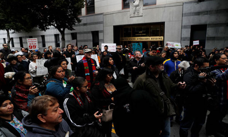 محكمة أميركية تقيد ترحيل المهاجرين في بعض القضايا