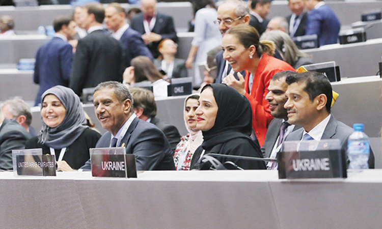 الإمارات تفضح انتهاكات وأطماع إيران أمام برلمانيي العالم