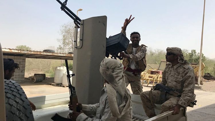 بإسناد من التحالف.. القوات اليمنية المشتركة تسيطر على مطار الحديدة