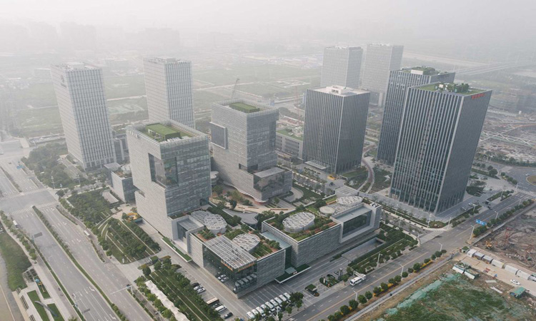 الصين تبني مدينة تقنية تضاهي «سليكون فالي»