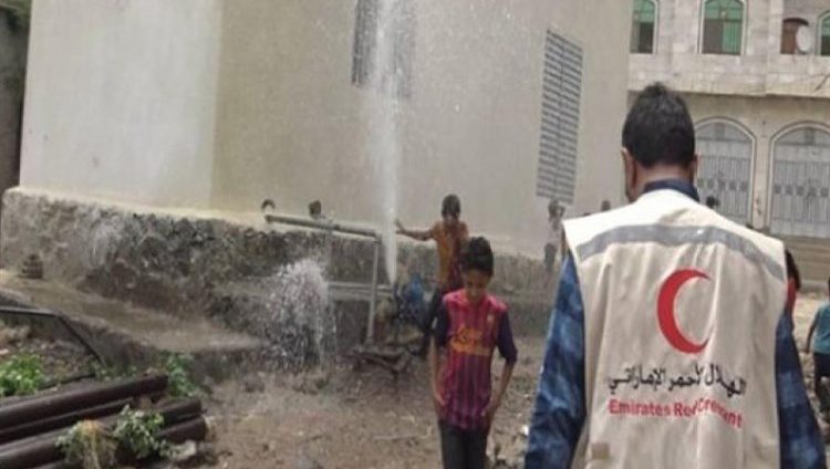 بدعم إماراتي .. افتتاح بئر مياه ارتوازية بـ”موشج” في الحديدة اليمنية