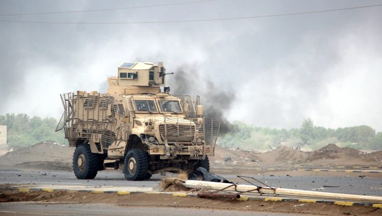 قرقاش: تحرير الحديدة مفتاح حل الأزمة في اليمن