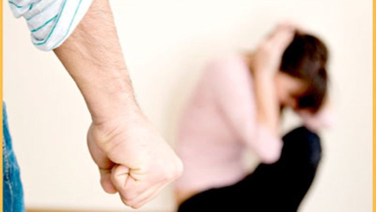 مشروع لإنشاء دار إيواء للنساء والأطفال المعنّفين في عجمان