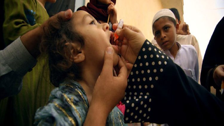 بتوجيهات رئيس الدولة.. أكثر من 346 مليون جرعة تطعيم لأطفال باكستان