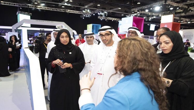 1500 جامعي في «منتدى توطين 360»