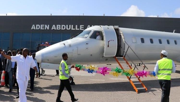 هبوط أول رحلة جوية إثيوبية في مطار مقديشو منذ 40 عاماً