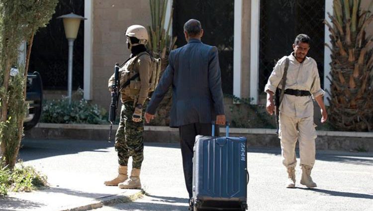 وفد حكومي يمني يتوجه إلى السويد للمشاركة في محادثات السلام