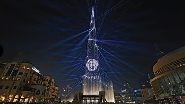 الإمارات تستقبل 2019 بأجواء استثنائية