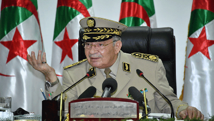 الجيش الجزائري يعلن ولاءه لبوتفليقة في الانتخابات الرئاسية المقبلة