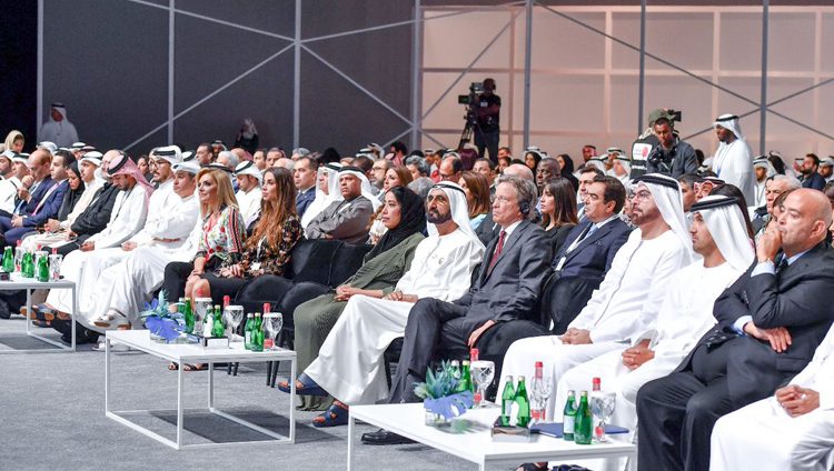 محمد بن راشد يشهد افتتاح فعاليات منتدى الإعلام العربي