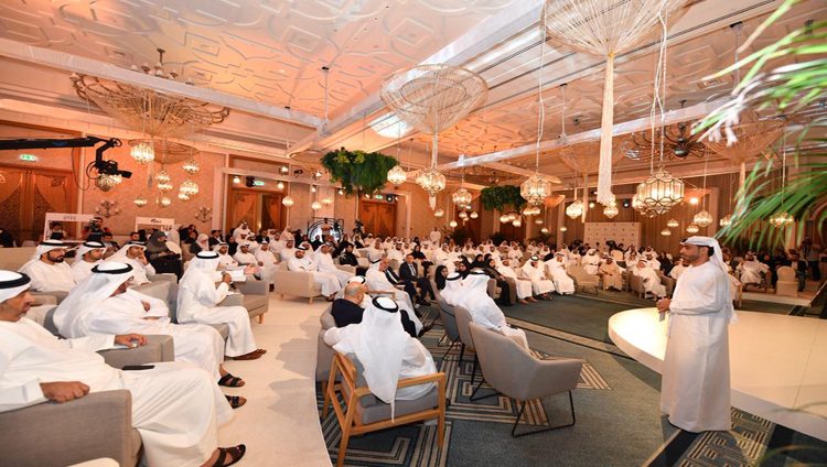 منتدى الإعلام الإماراتي يناقش قدرات الإعلام الإماراتي التنافسية