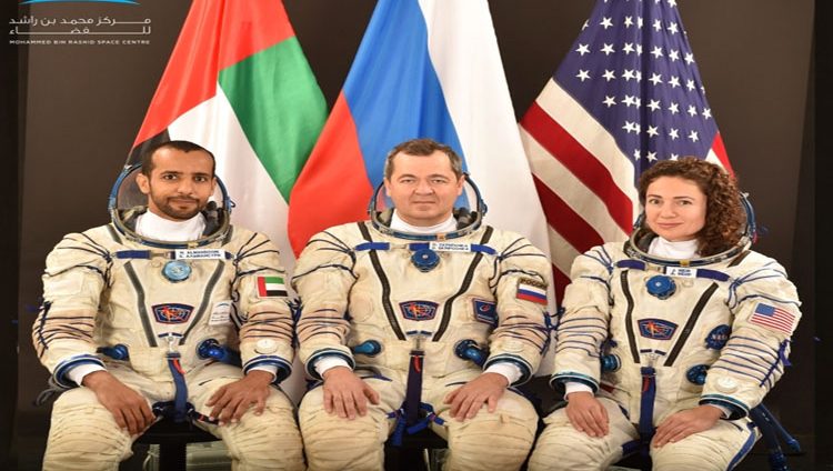 100 يوم تفصل الإمارات عن محطة الفضاء