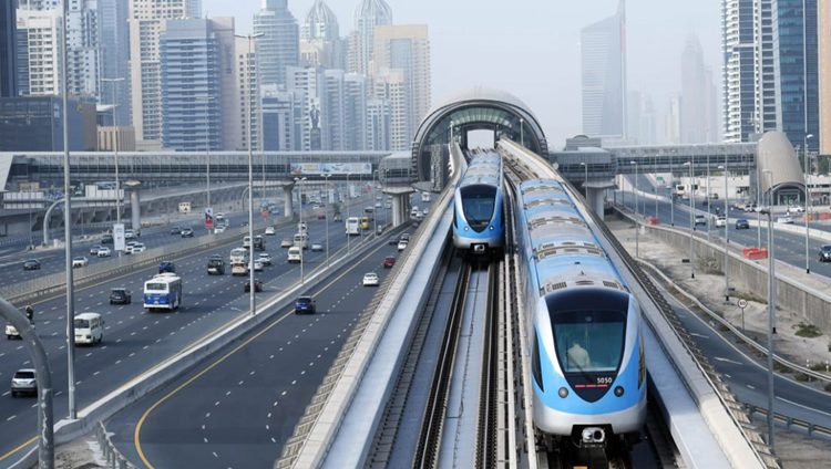 مترو دبي يستأنف رحلاته غداً