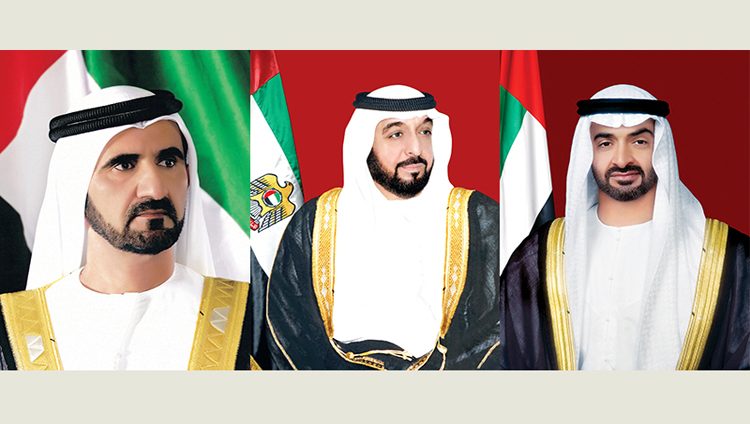خليفة ومحمد بن راشد ومحمد بن زايد يهنئون إليزابيث الثانية بيوم ميلادها