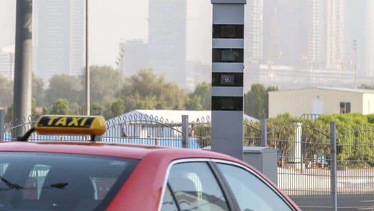 شرطة دبي تعدل عمل الرادارات وتحذر من هذه المخالفات بعد استئناف النشاط الاقتصادي