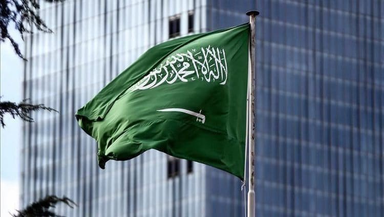 السعودية تصدر قرارات تنصف العمالة الوافدة