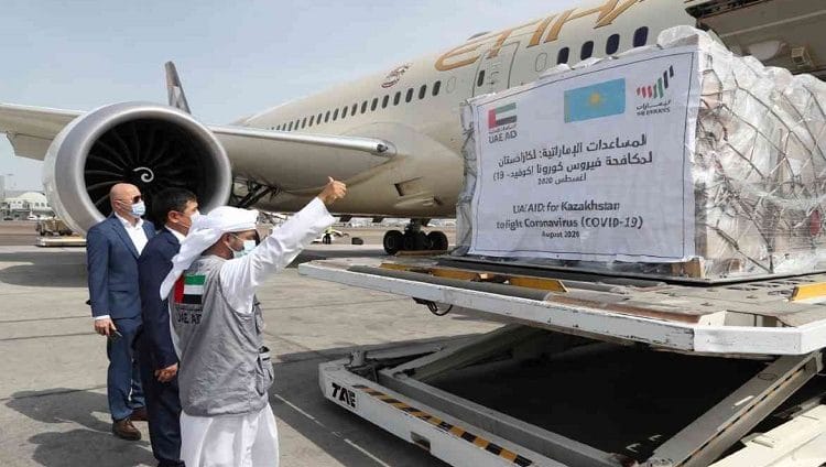 الإمارات ترسل طائرة مساعدات طبية ثالثة إلى كازاخستان لدعمها في مكافحة كوفيد-19