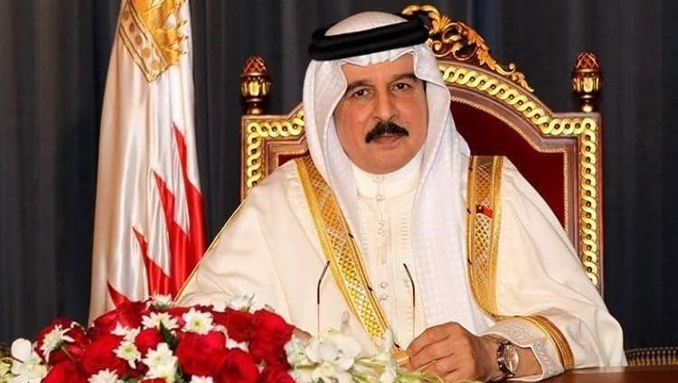 العاهل البحريني يشيد بمواقف الإمارات التاريخية في الدفاع عن القضايا العربية والإسلامية