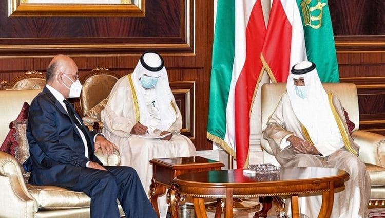 الزعماء العرب يتوافدون على الكويت للتعزية بوفاة الأمير الراحل