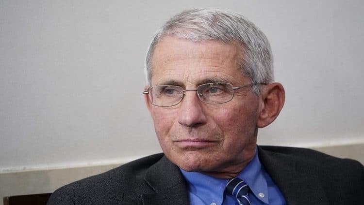 فاوتشي: نتائج لقاح موديرنا المضادّ لكورونا “رائعة” بشكل مذهل