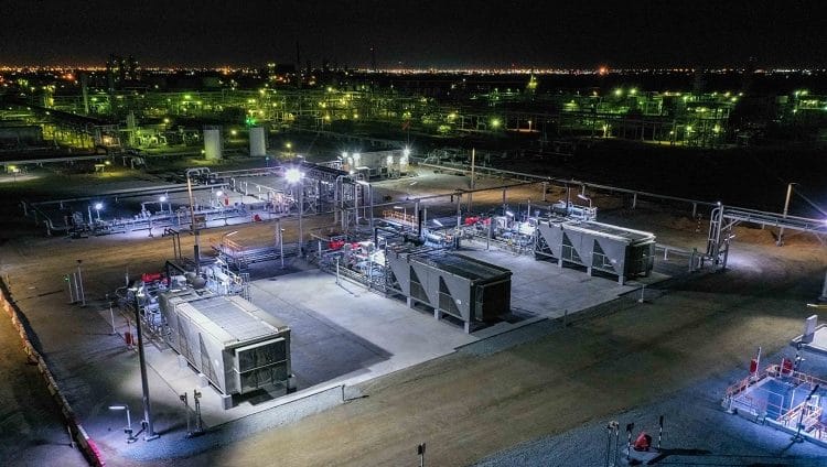 مؤسسة نفط الشارقة الوطنية “سنوك” تطلق مشروعاً رائداً لتخزين الغاز