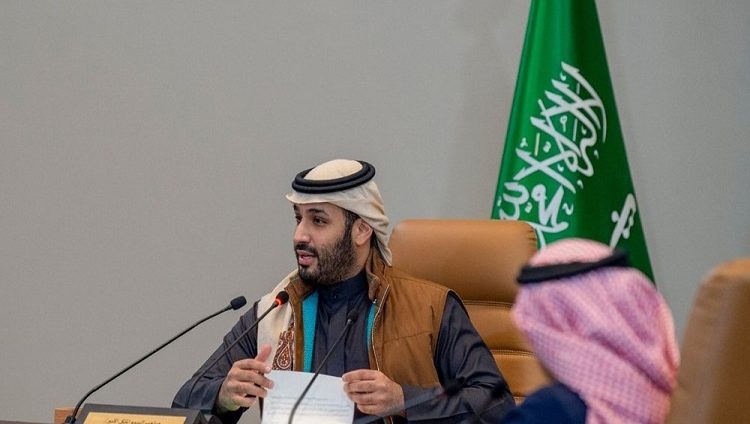 أمير قطر يجري اتصالاً بولي العهد السعودي