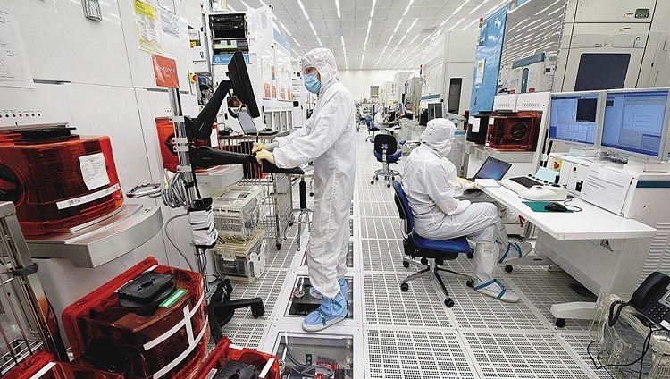 ارتفاع أسعار المنتجات والسلع بفعل نقص «الرقاقات»