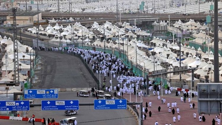 السعودية.. تفويج الحجاج لأداء طواف الإفاضة يسير وفقاً للخطط المعتمدة