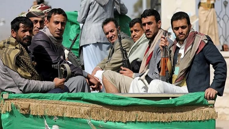 التحالف يعلن مقتل 150 مسلحاً حوثياً جنوب مأرب